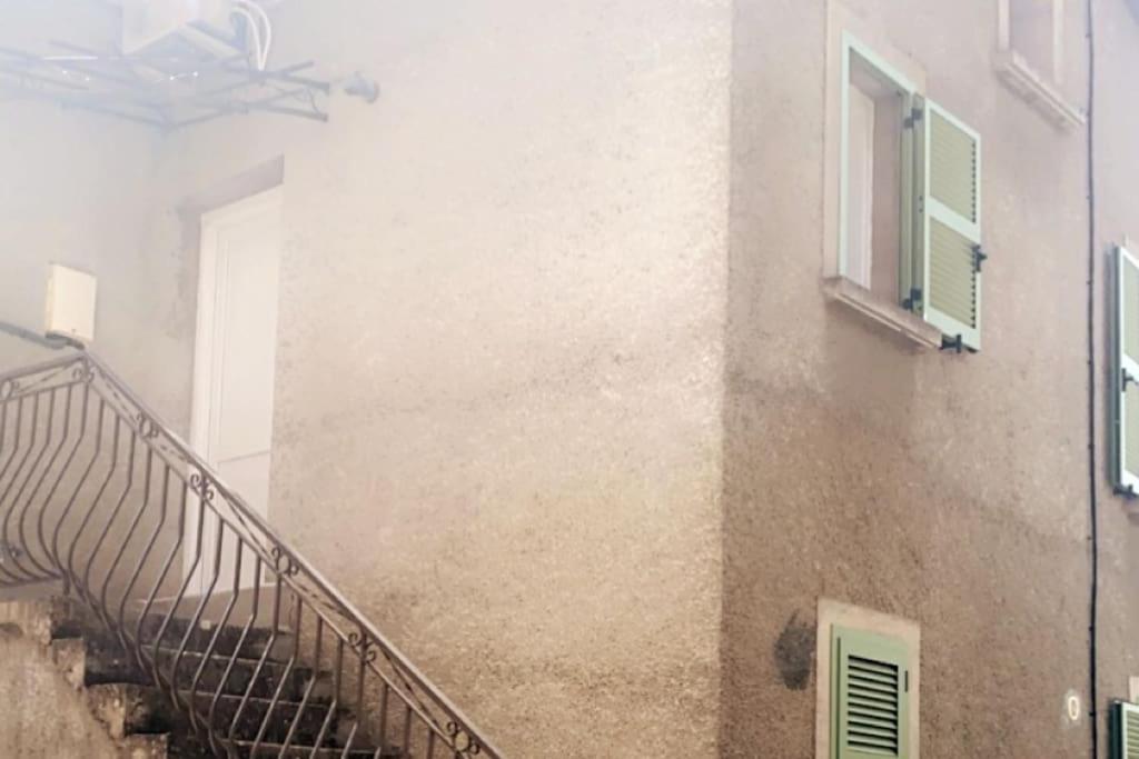 Appartement T2 Chez Thomas Et Nas Omessa Exterior foto